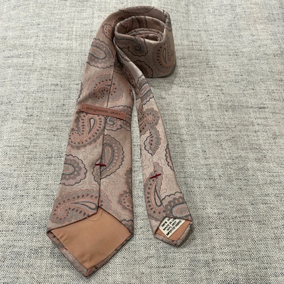 Stringbeans Plus 100% silk Pink Paisley Skinny Tie - Picture 4 of 6